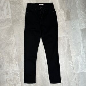 Levi's Women's Black Skinny Jeans